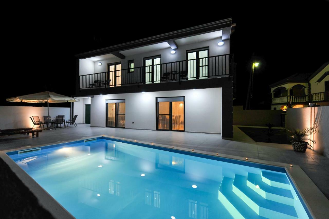 Villa Lily Zadarvillas Privlaka  Bagian luar foto